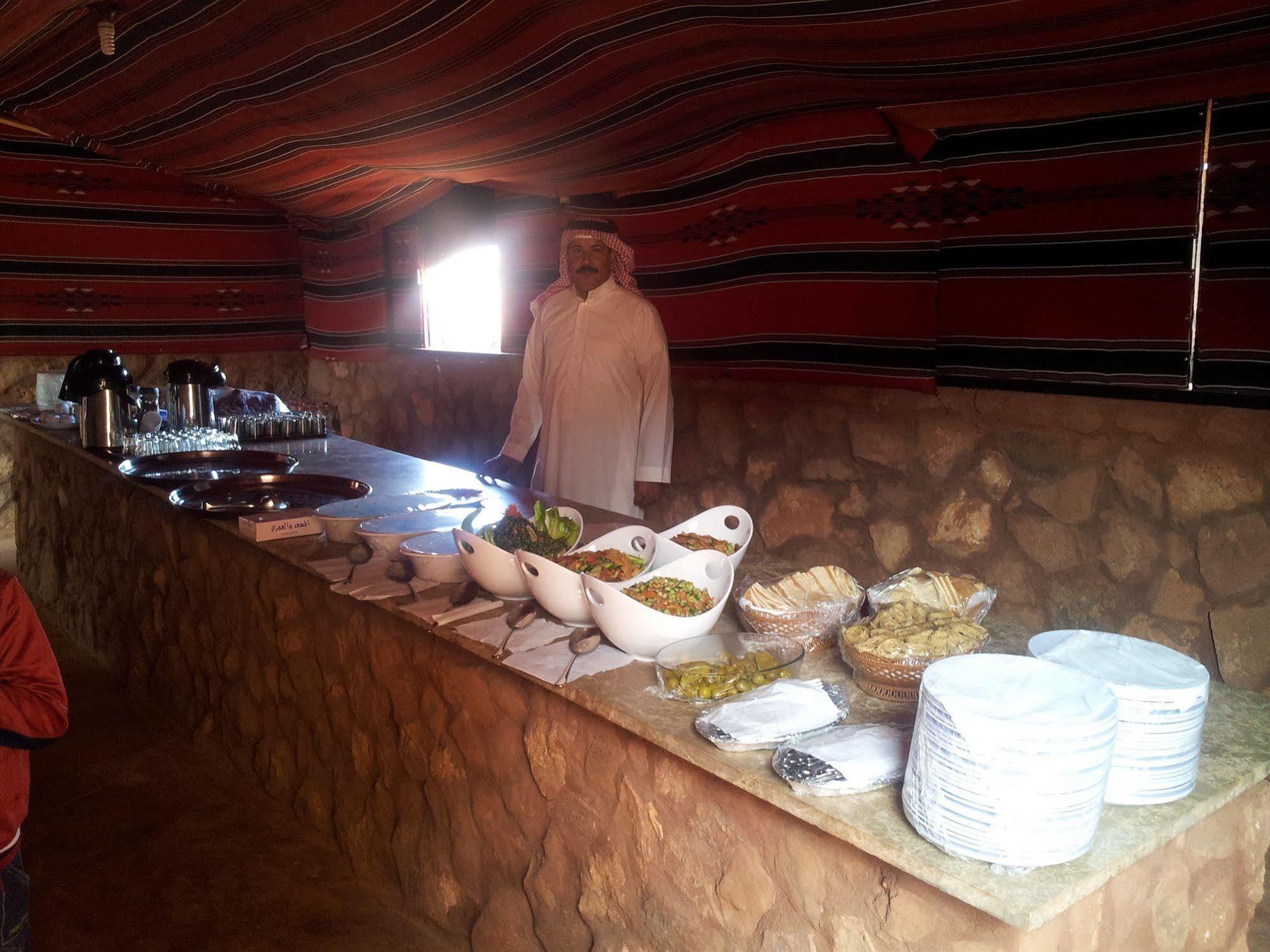 Wadi Rum Caravan Camp Εξωτερικό φωτογραφία